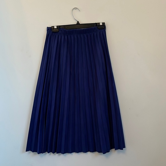 Zara Blue Pleated Midi Skirt Size M - Picture 1 of 2